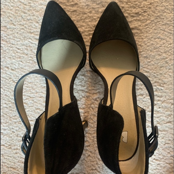 Black pointed toe heels - Picture 3 of 4